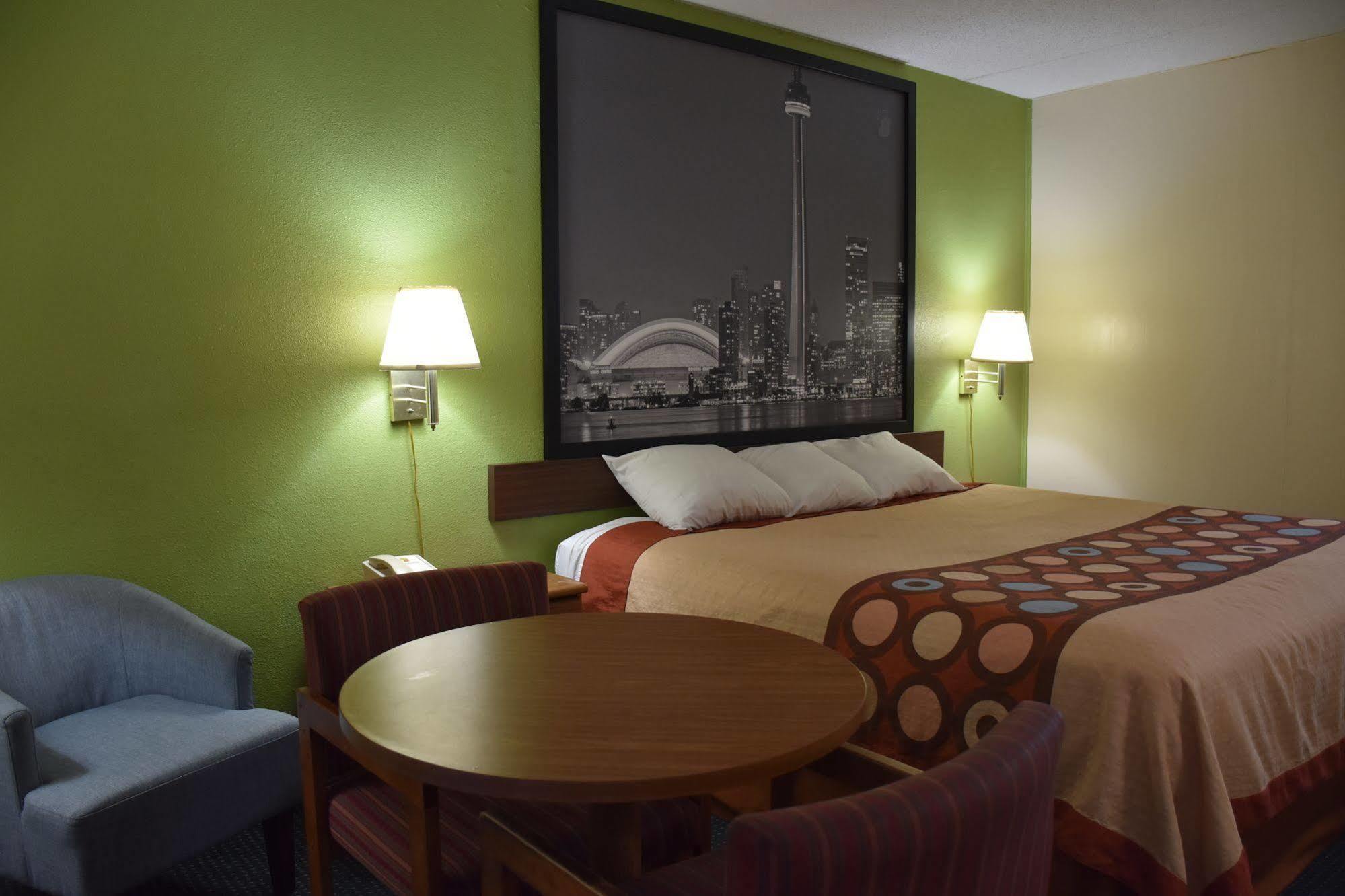 Hotel Super 8 By Wyndham Tifton Esterno foto