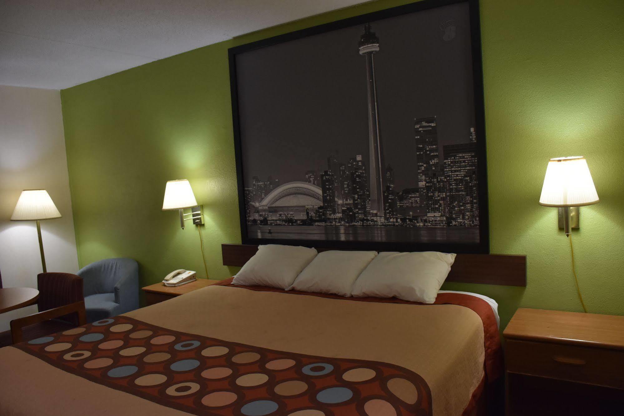 Hotel Super 8 By Wyndham Tifton Esterno foto